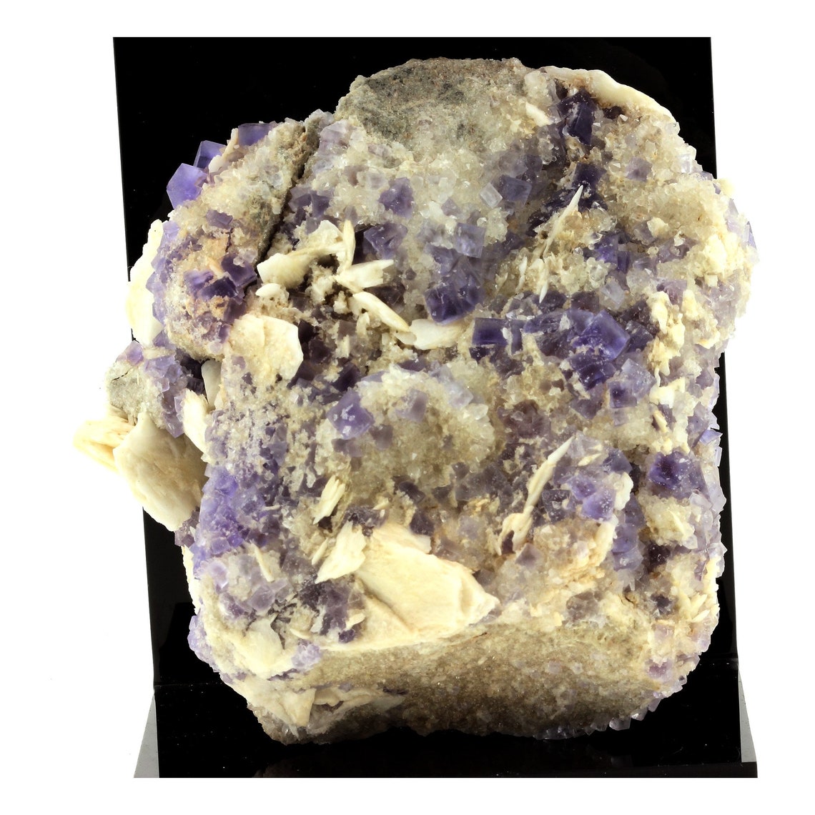 Fluorite + Baryte. 3103.5 carats. Berbes, Asturias, Espagne