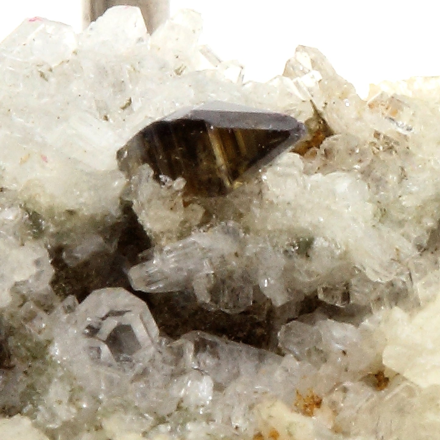 Anatase. 69.0 carats. Sarenne, Oisans, Isère, France