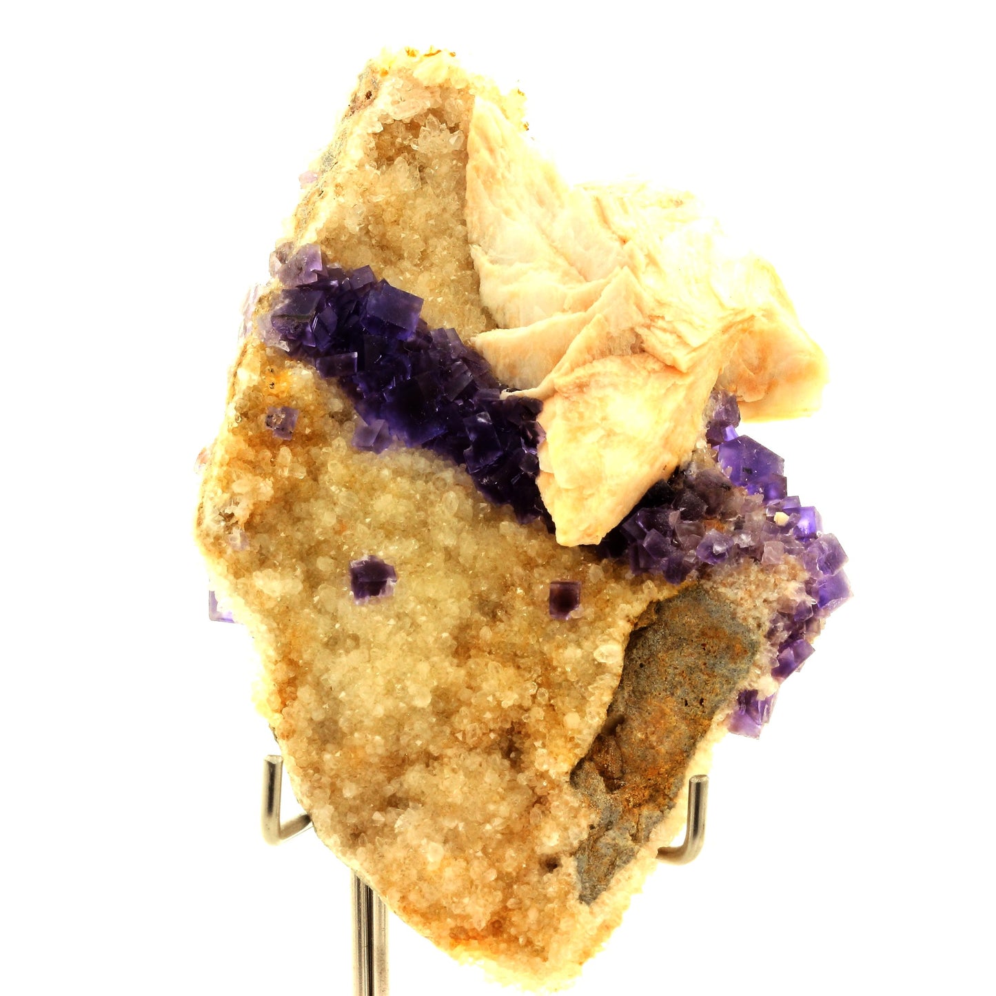 Fluorite + Quartz + Baryte. 1002.5 carats. La Cabaña, Berbes, Espagne