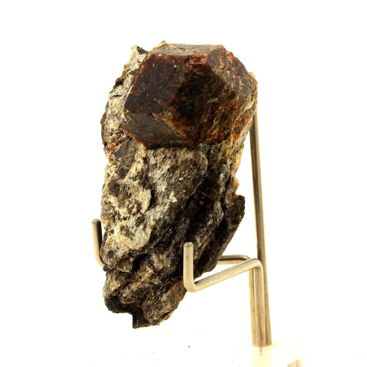 Grenat Almandin. 189.0 carats. Otz valley, Tyrol, Autriche