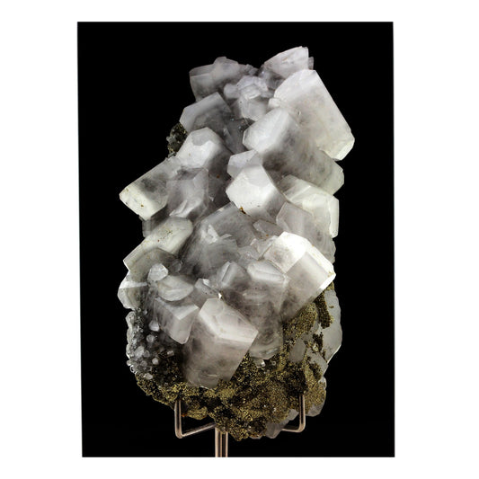 Calcite, Pyrite, Fluorite. 1693.0 carats. El Hammam Mine, Meknès, Maroc