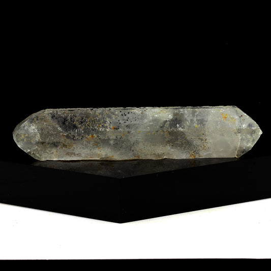 Baryte biterminé. 1061.5 carats. Mefis, Taouz, Maroc