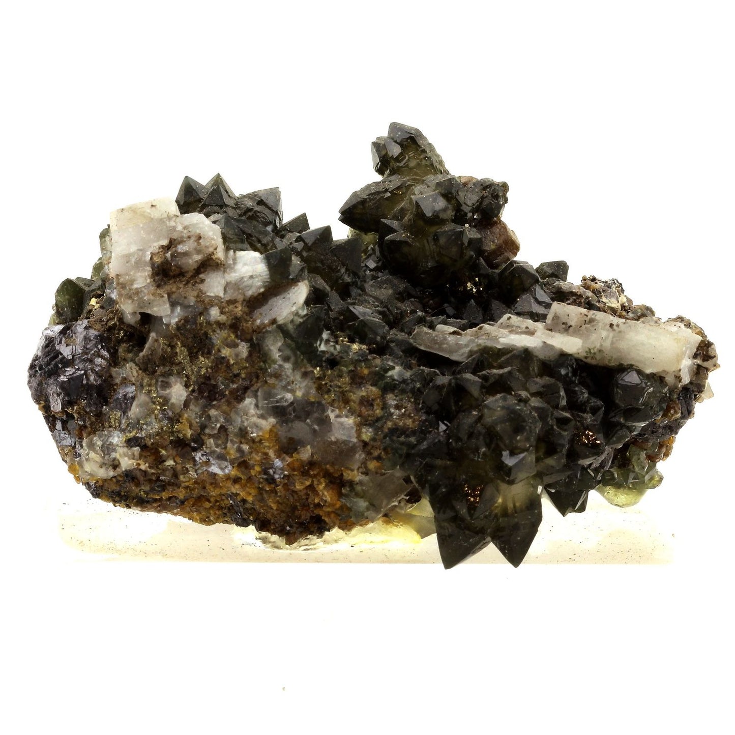 Cubanite + Quartz Prase. 1292.0 carats. Trepča Stan Terg Mine, Kosovo