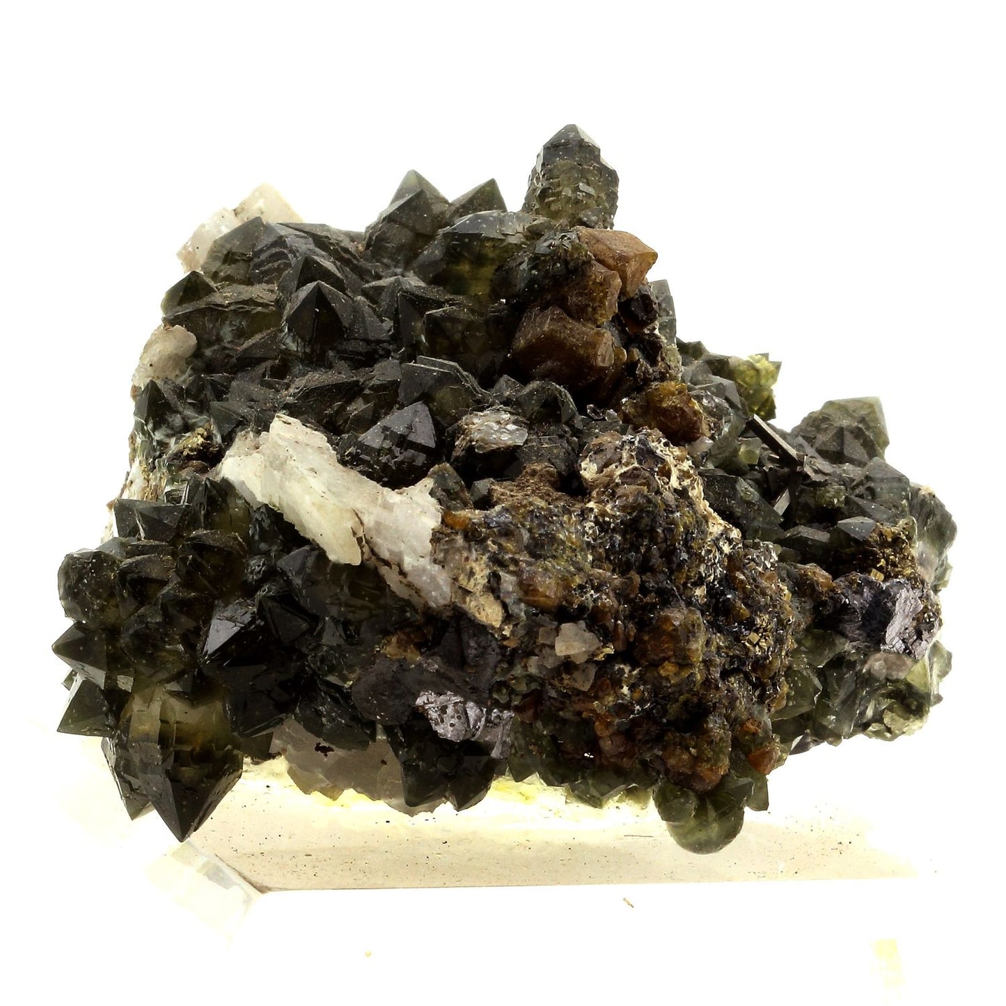 Cubanite + Quartz Prase. 1292.0 carats. Trepča Stan Terg Mine, Kosovo