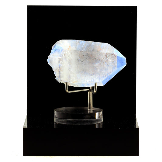Quartz + Dumortierite, 284.5 carats, Vaca Morta quarry, Bahia, Brésil