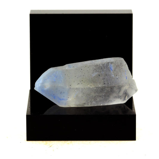 Quartz + Dumortierite, 70.5 carats, Vaca Morta quarry, Bahia, Brésil