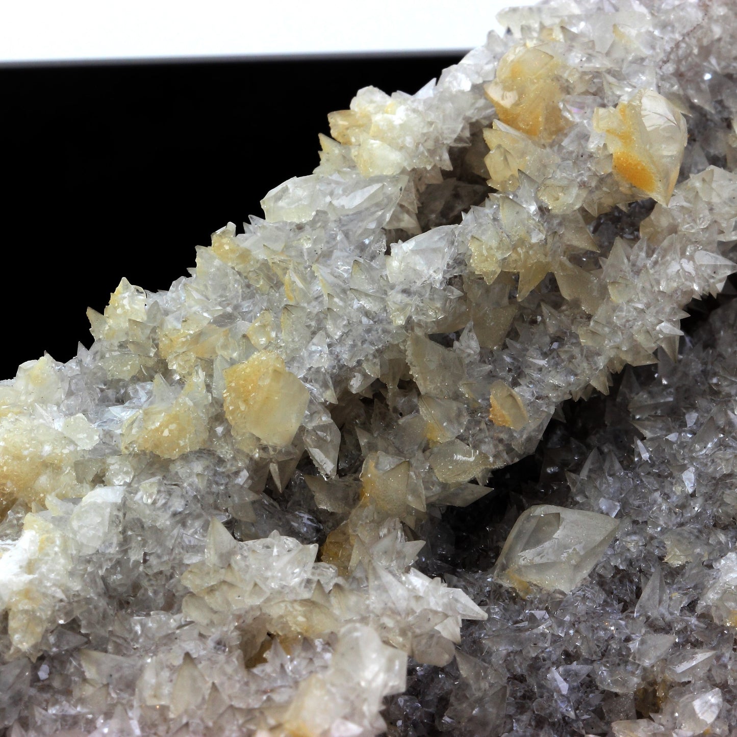 Calcite + Quartz, 3496.0 carats, Durango, Mexique