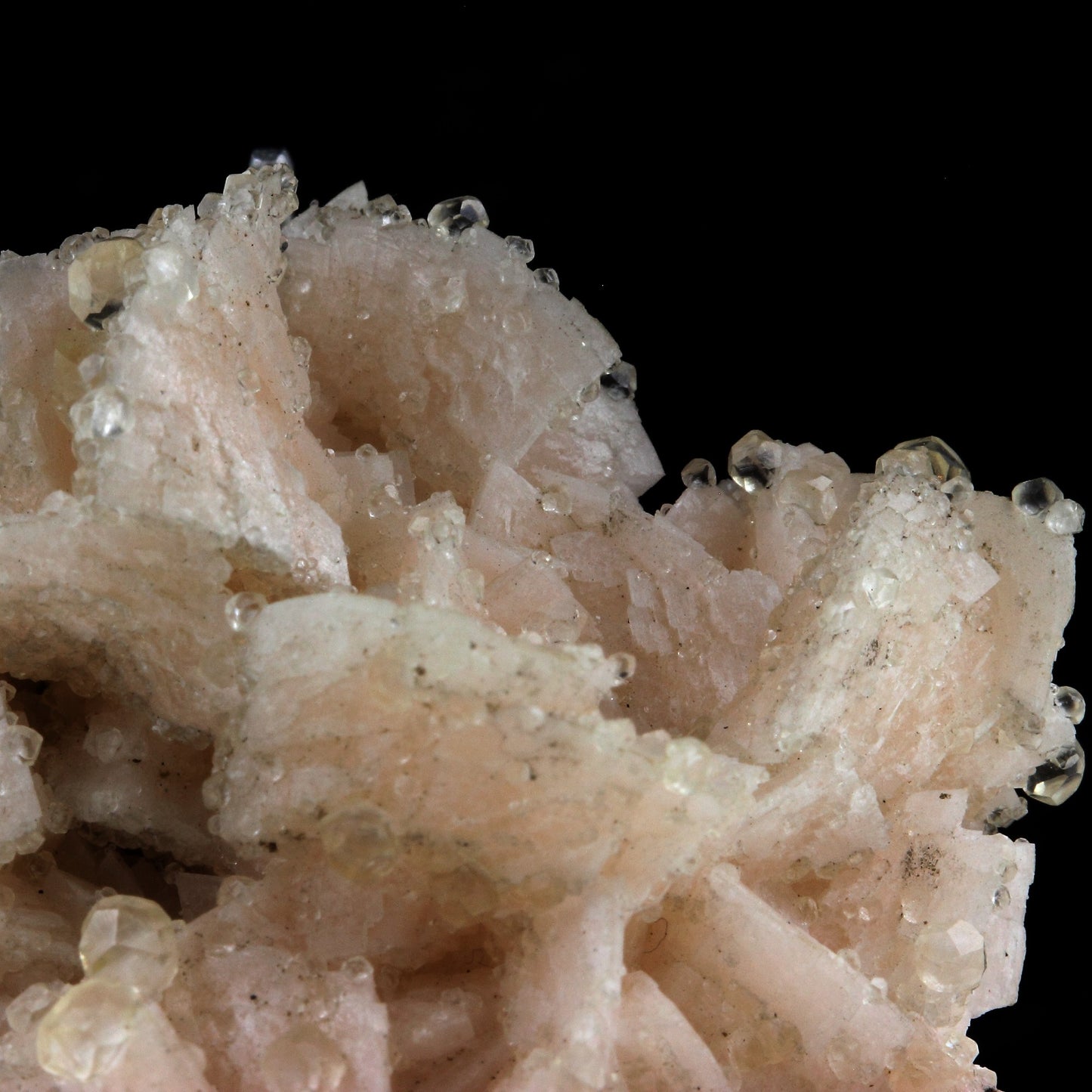 Calcite + Dolomite. 357.0 carats. Anduze, Gard, France