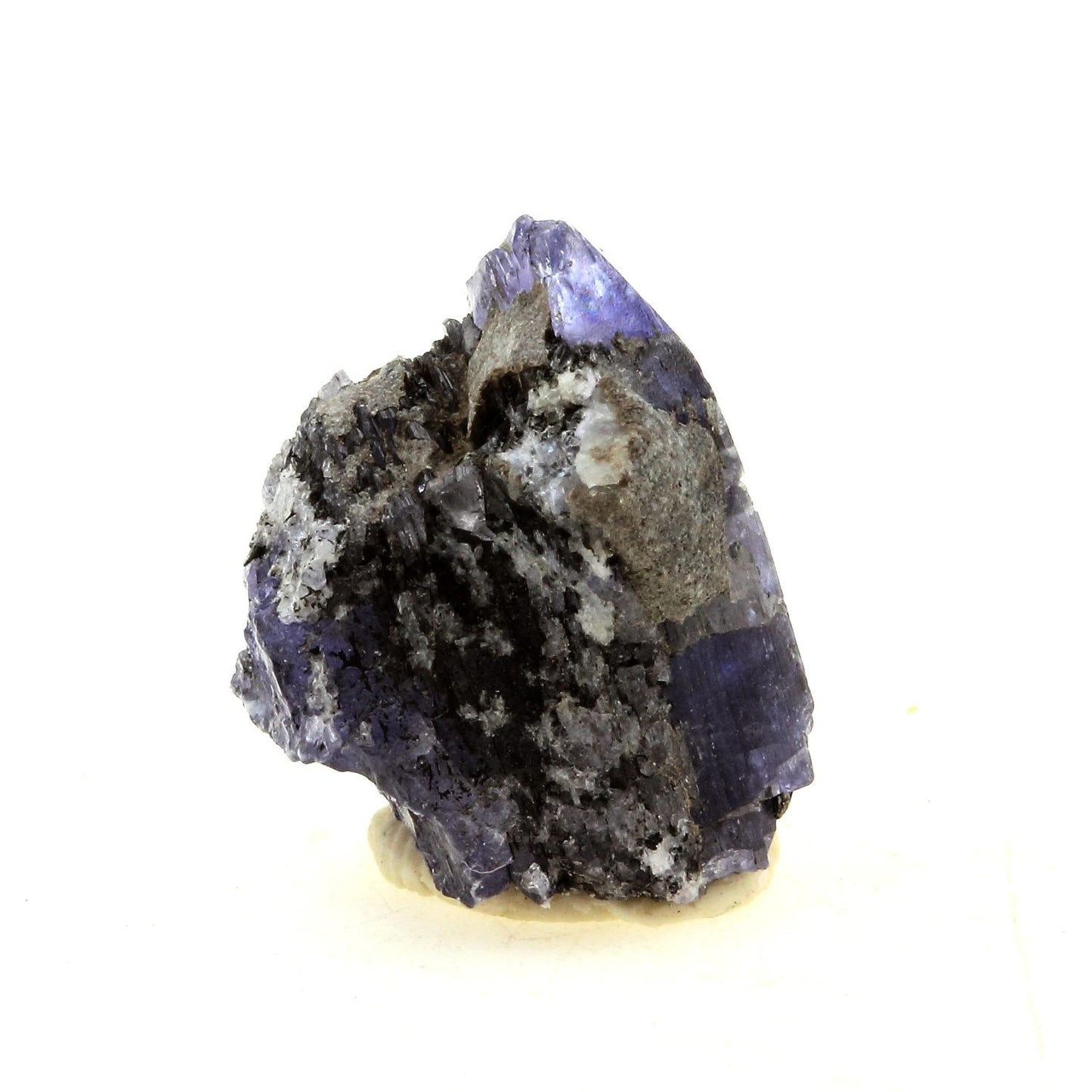 Tanzanite. 14.45 carats. En provenance de Merelani Hills (Mererani), Lelatema Mts, Arusha, Tanzanie