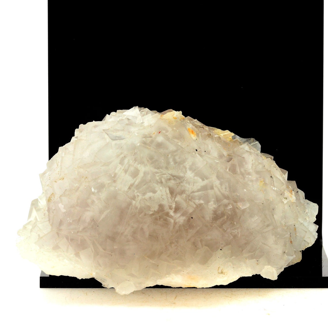 Fluorite. 2269.5 carats. Fontsante Mine, Var, France