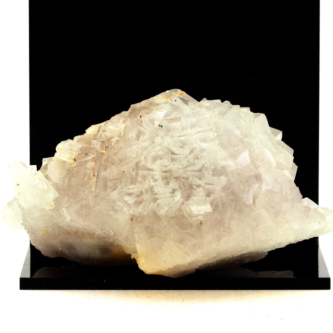 Fluorite. 2269.5 carats. Fontsante Mine, Var, France