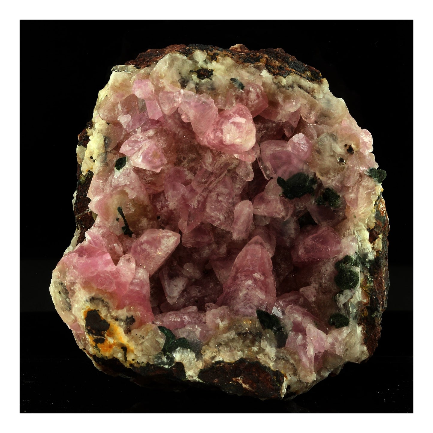 Cobaltoan Calcite. 1330.5 carats. Bou Azzer, Maroc