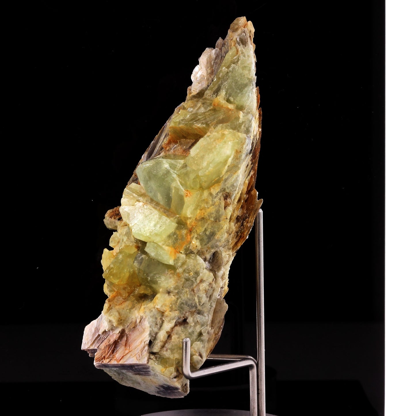Brazilianite + Muscovite, 342.0 carats, Telírio claim, Linópolis, Brésil