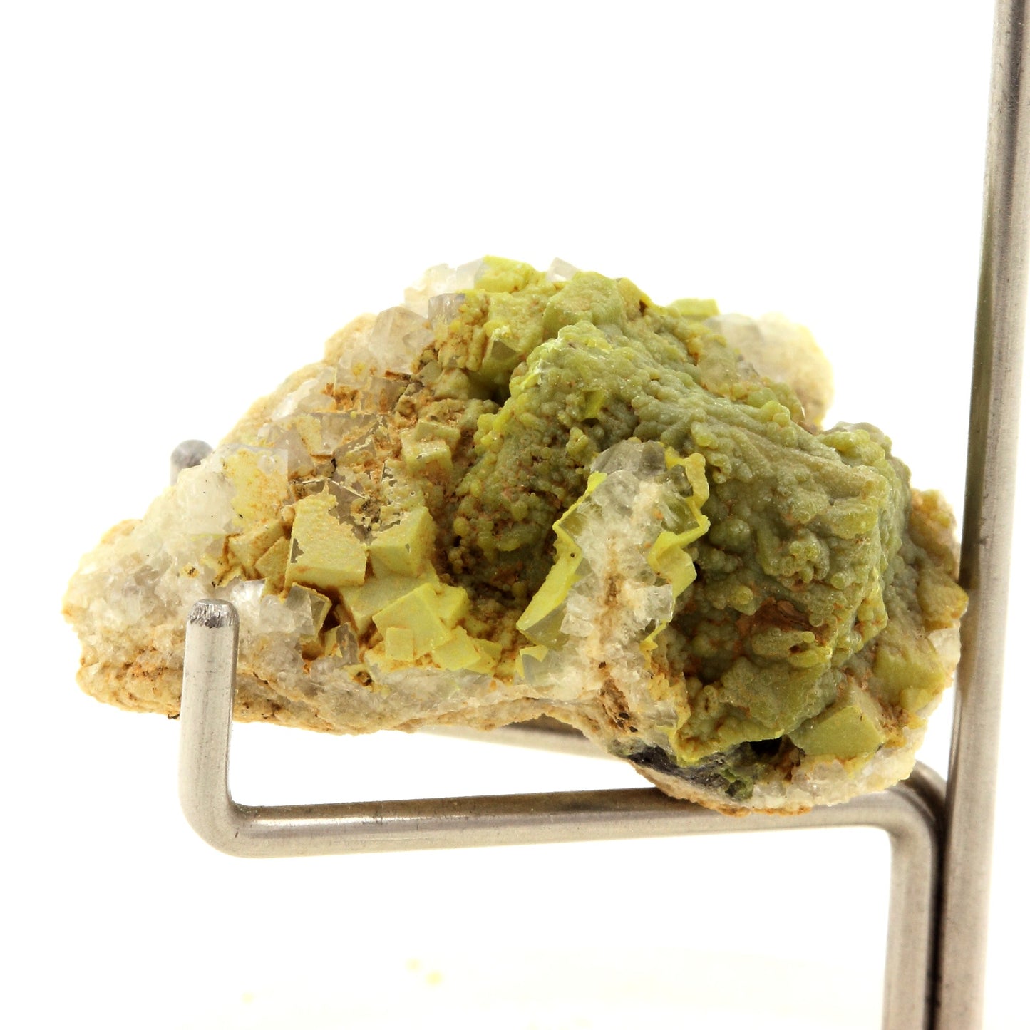 Galène après Pyromorphite. 66.5 carats. L'Argentolle, Saint-Prix, France