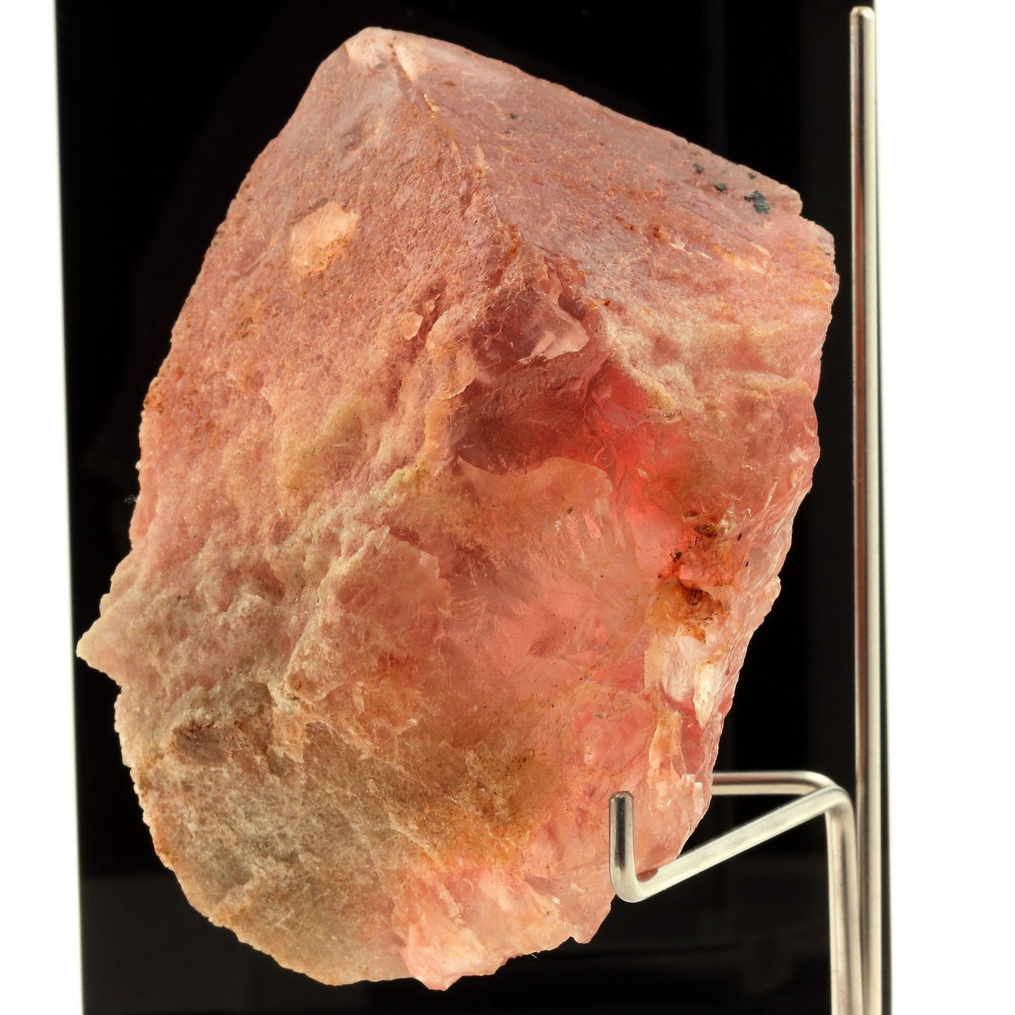 Fluorite rose. 2707.0 carats. Chifeng, Inner Mongolia, Chine