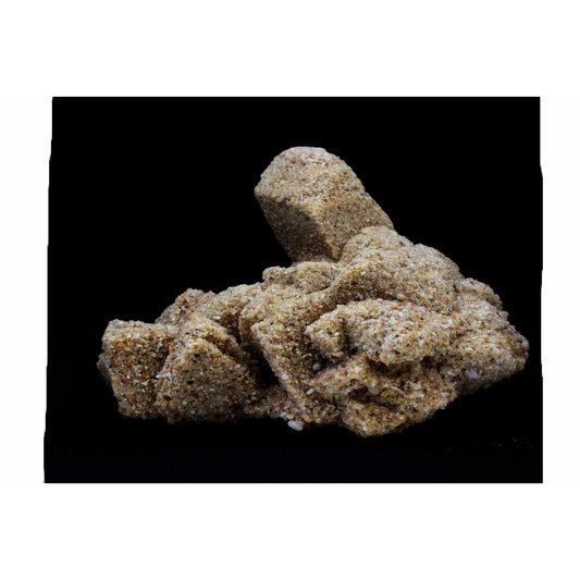 Calcite. 1026.0 carats. Cabrerets, Lauzès, Lot, France