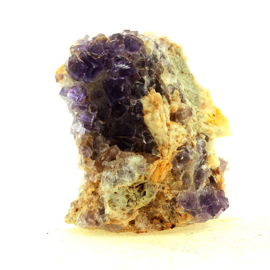 Fluorite + Quartz + Baryte. 336.50 carats. La Cabaña, Berbes, Espagne