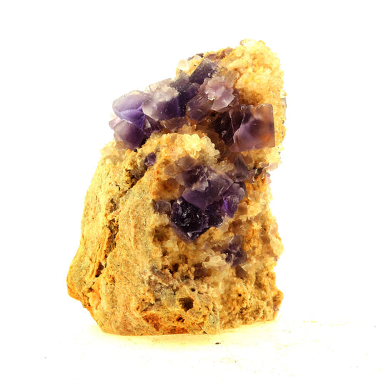 Fluorite + Quartz + Baryte. 356.00 carats. La Cabaña, Berbes, Espagne