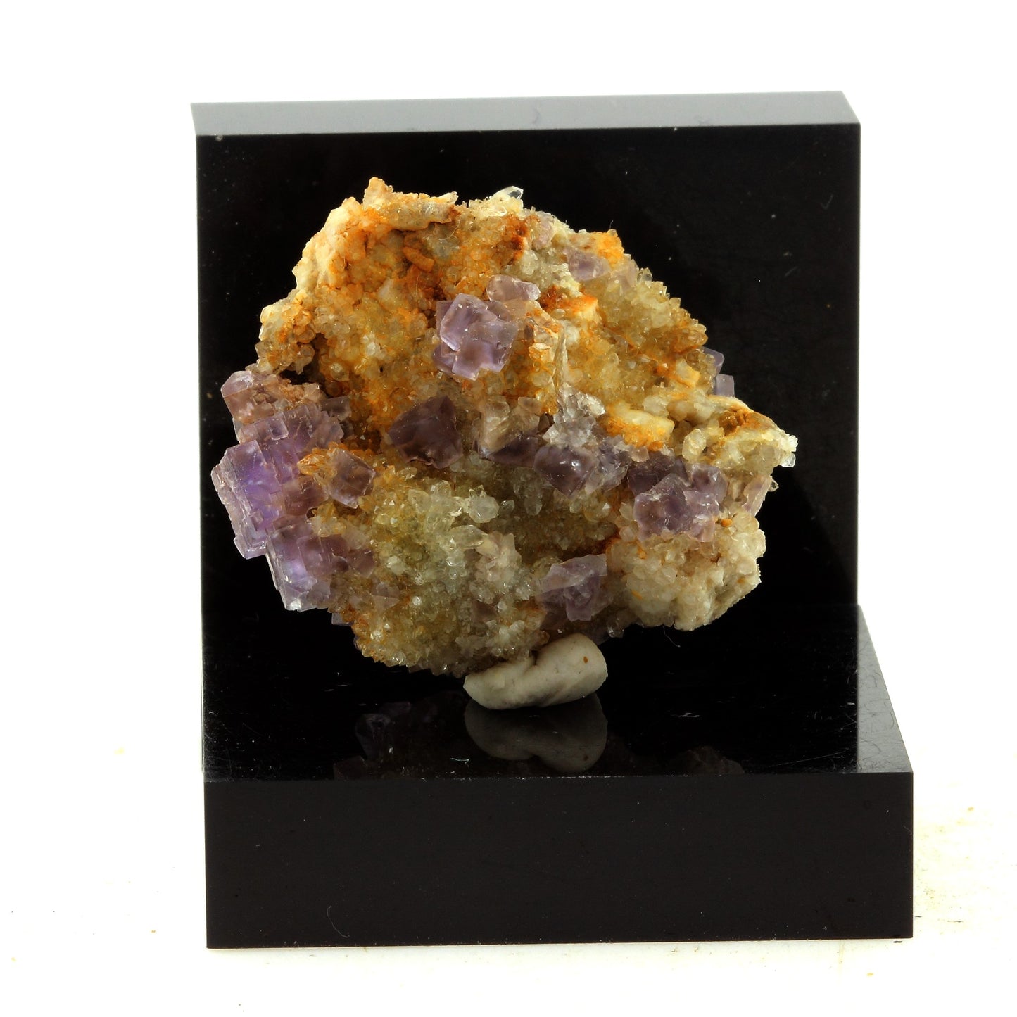 Fluorite + Quartz. 87.50 carats. La Cabaña, Berbes, Espagne
