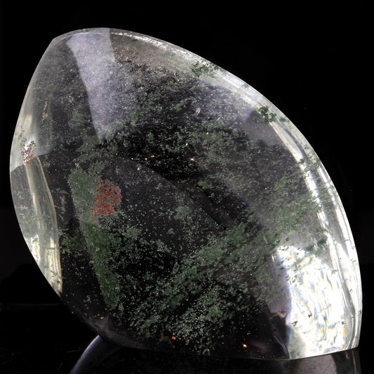 Quartz + Chlorite. 1090.5 carats. Minas Gerais, Brésil