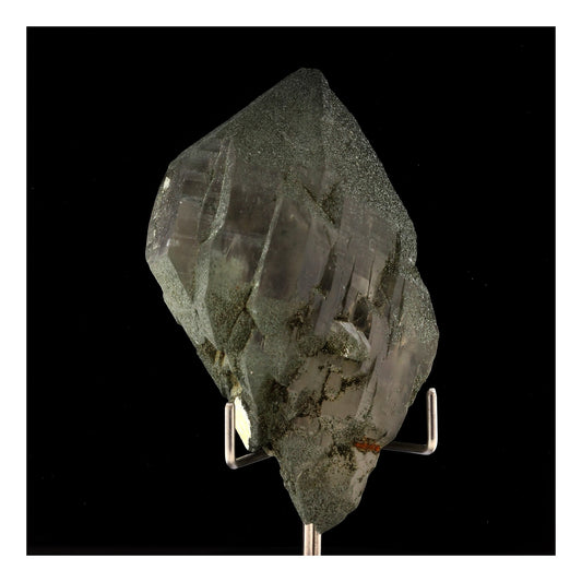 Quartz + Chlorite. 595.0 carats. Les Deux Alpes, Oisans, France