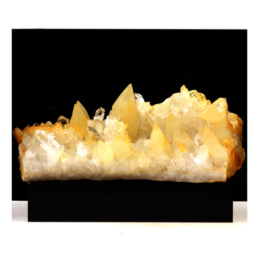 Quartz + Calcite. 1190.5 carats. Le Noirey, Savoie, France