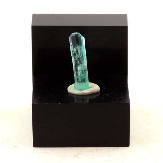 Emeraude. 0.81 cts. Mun. de Chivor, Colombie