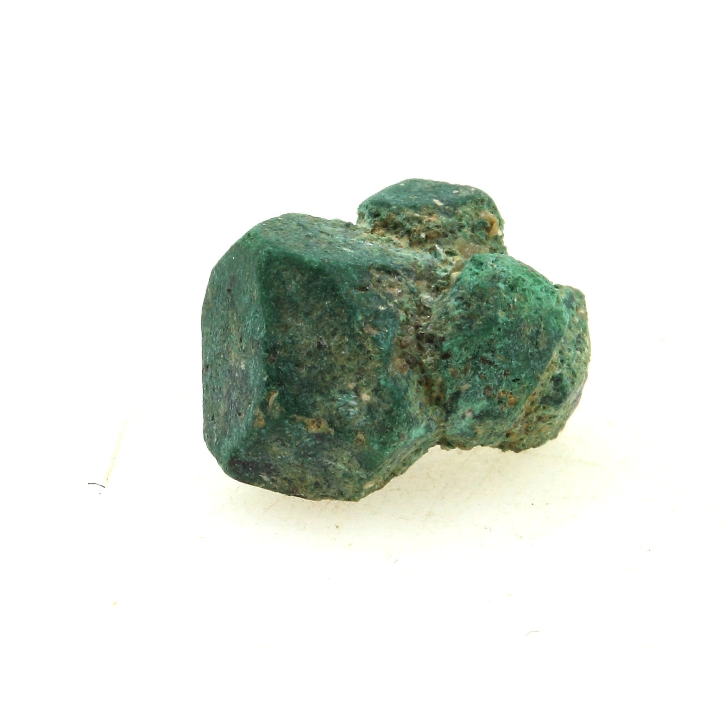 Cuprite + Malachite. 5.9 carats. Chessy-les-Mines, Rhône, France
