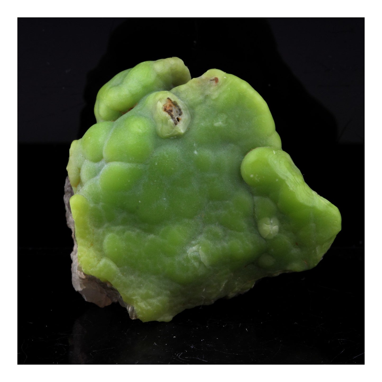 Phosphohedyphane (Polysphaérite), 175.0 carats, Bouillac, Aveyron, France