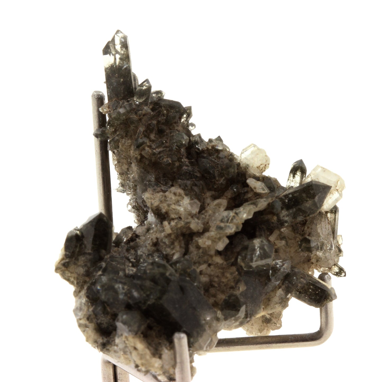 Hematite, Albite, Quartz, Chlorite, 85.0 carats, Saint Christophe-en-Oisans, France