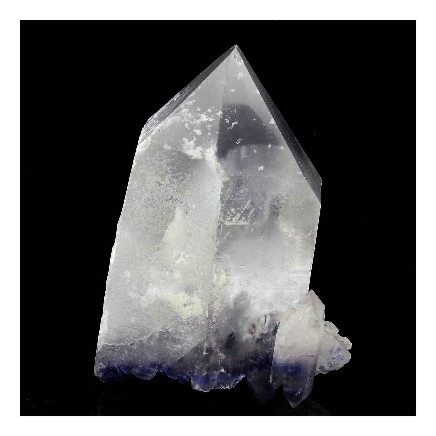 Quartz + Dumortierite, 750.0 carats, Vaca Morta quarry, Bahia, Brésil