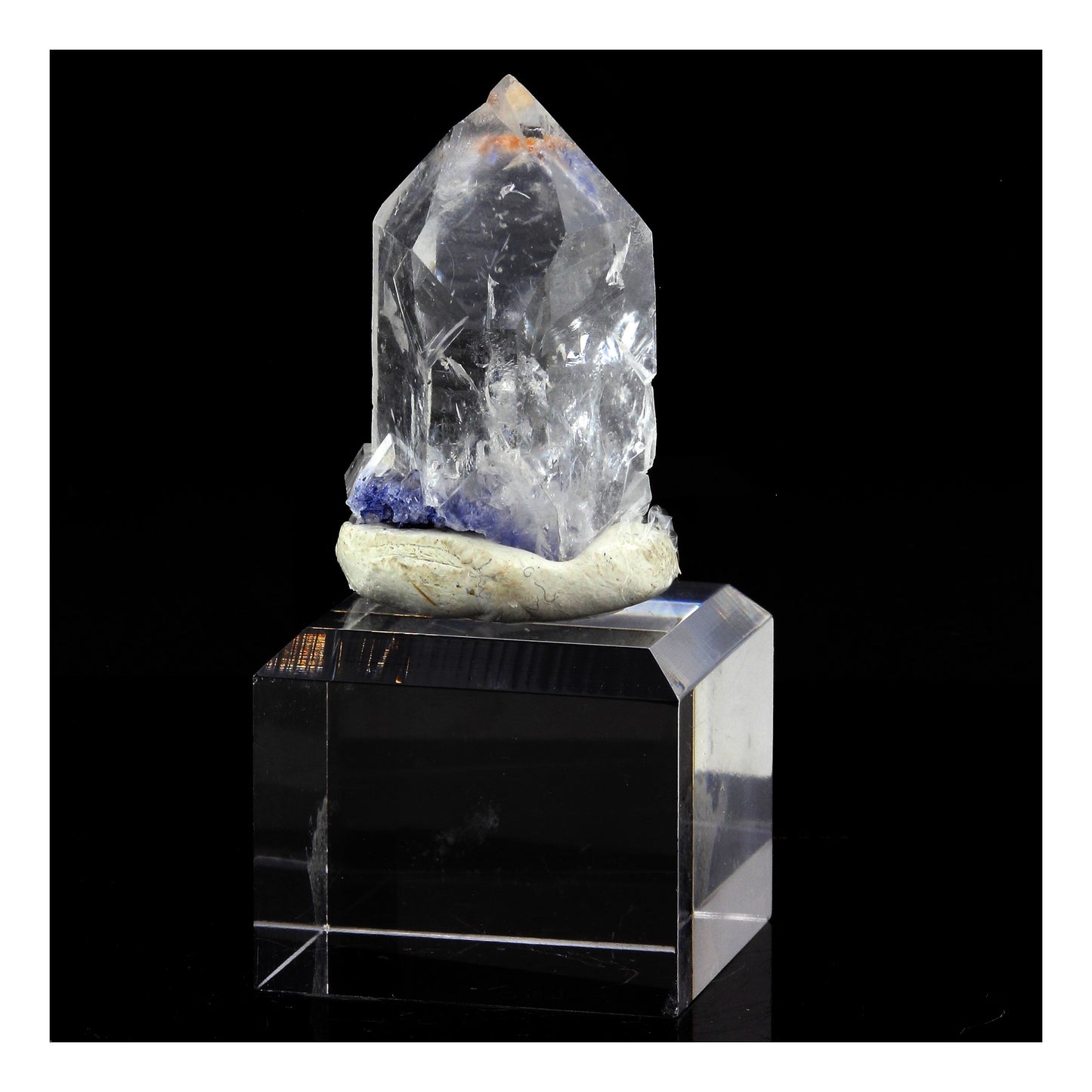 Quartz + Dumortierite, 245.0 carats, Vaca Morta quarry, Bahia, Brésil