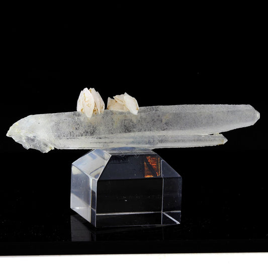 Calcite + Quartz. 106.0 carats. Chifeng, Inner Mongolia, Chine