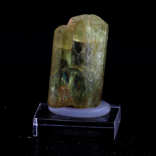Fluorapatite. 77.0 carats. Cerro de Mercado Mine, Durango, Mexique