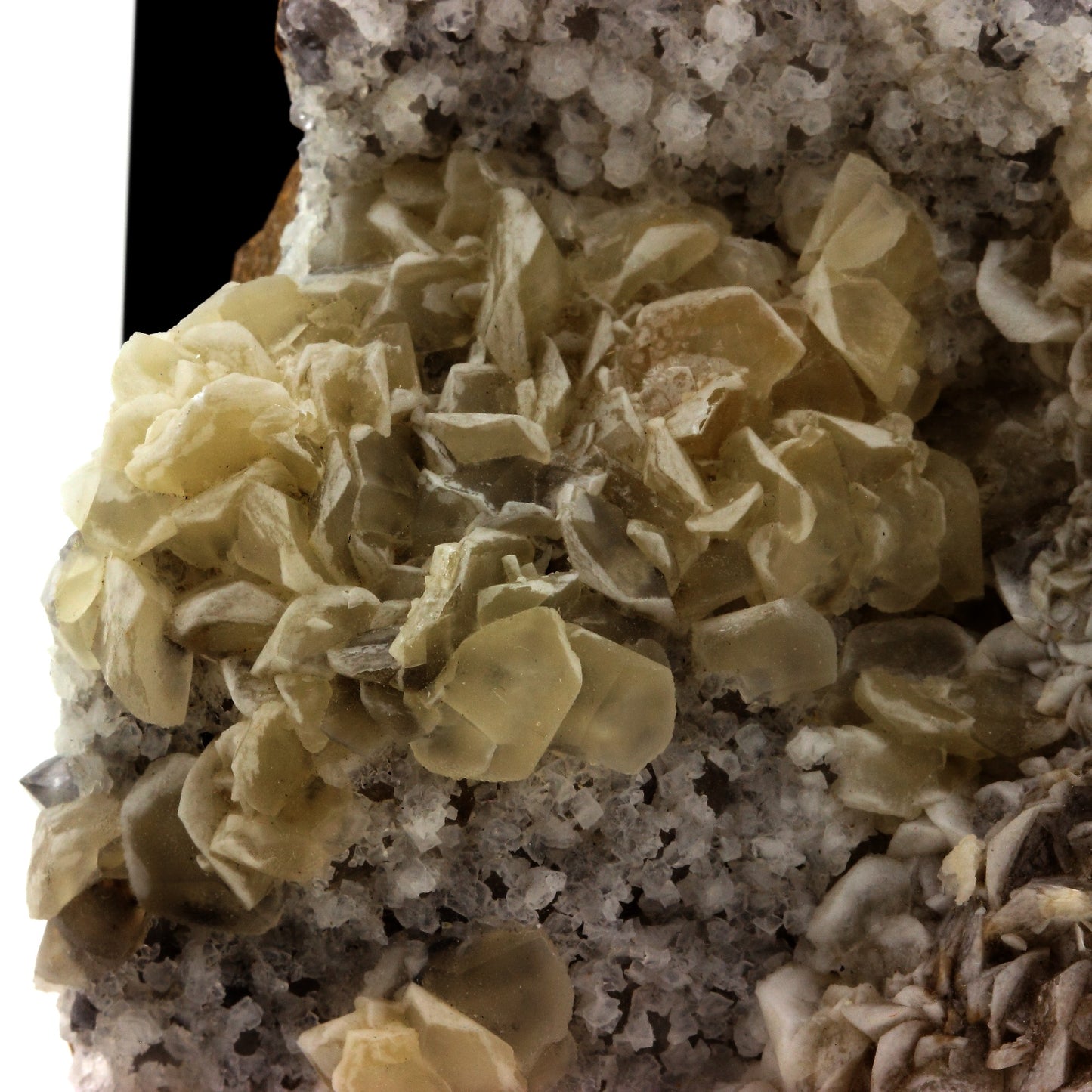 Calcite + Quartz, 1879.40 carats, Les Bondons, Lozère, France