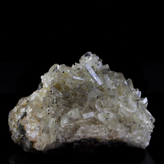 Baryte. 794.80 carats. Les Malines, Saint-Laurent-le-Minier, Gard, France