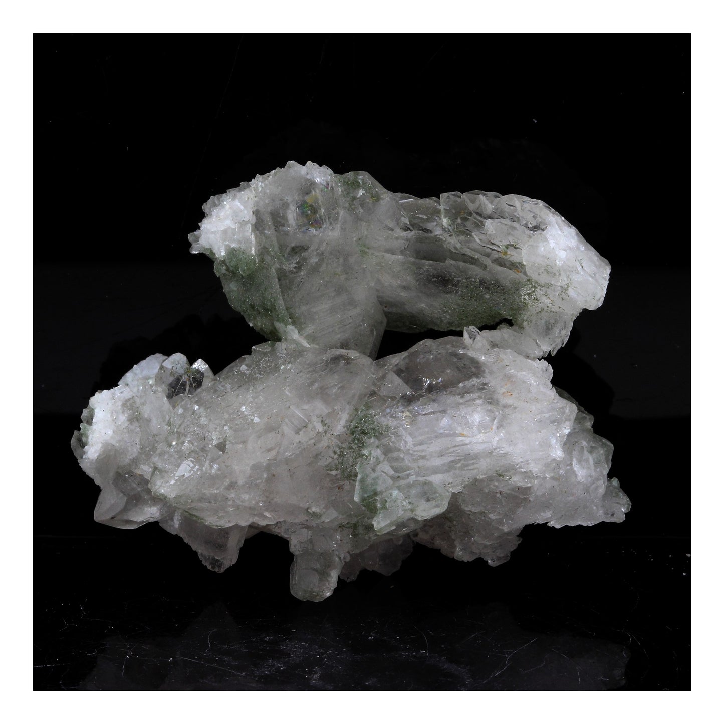 Quartz à âme (faden quartz) + Chlorite. 127.60 carats. Plan-du-Lac, Oisans, France