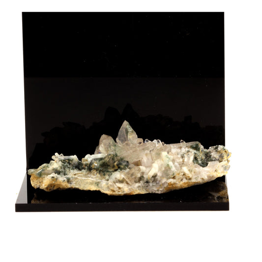 Quartz + Albite en provenance de Les Deux Alpes, France