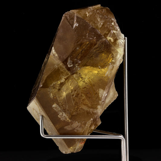 Baryte. 1115.0 carats. Saint-Saturnin, Puy de Dôme, France