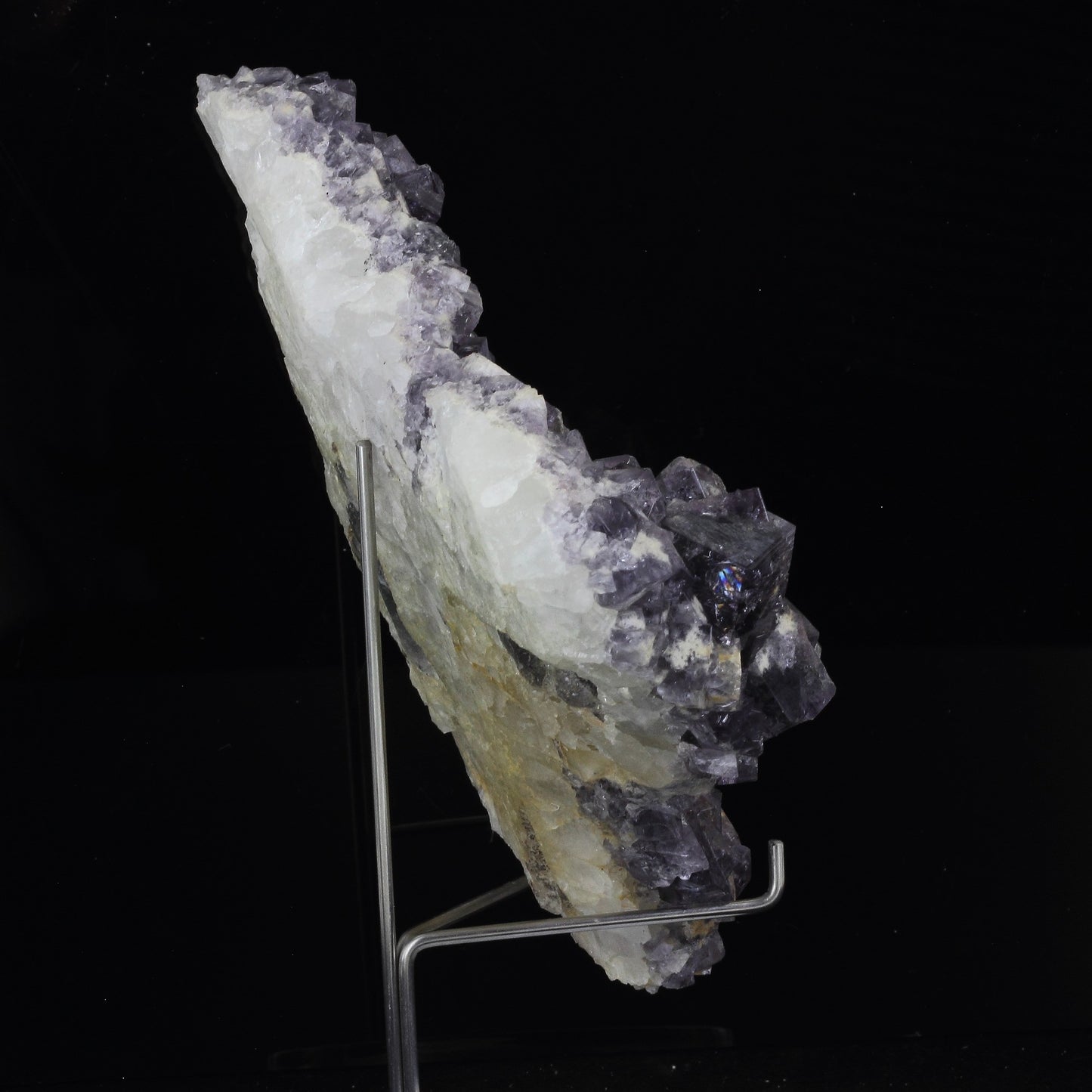 Fluorite + Galène. 3580.0 carats. Weardale, Durham, UK