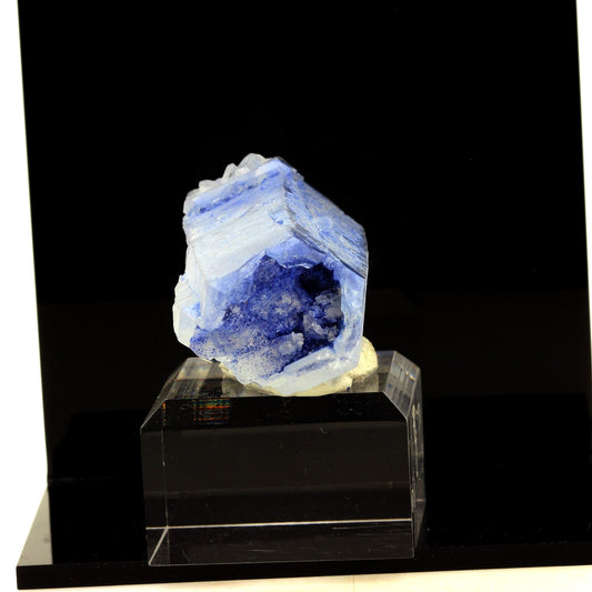Quartz + Dumortierite, 664.0 carats, Bahia, Brésil
