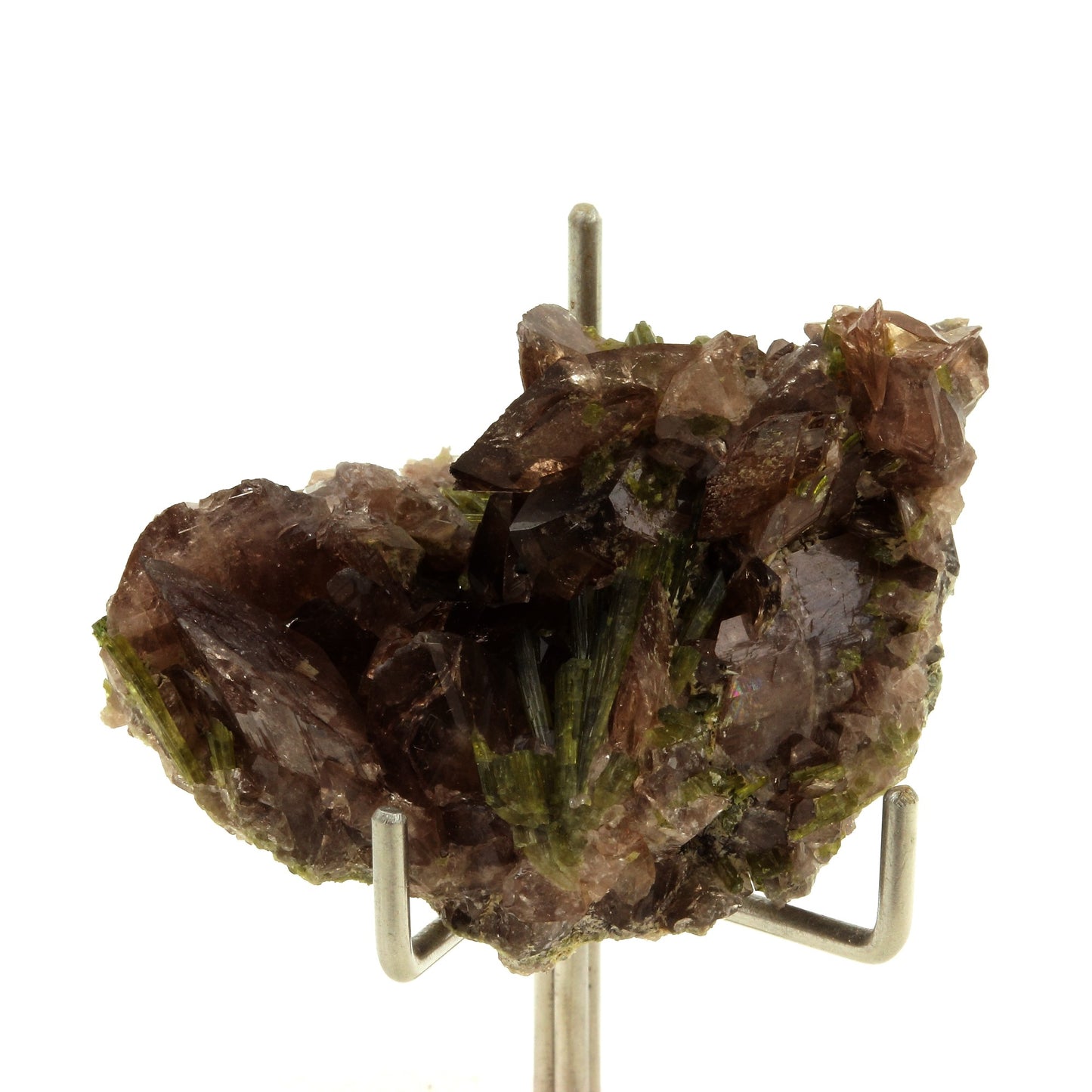 Axinite + Epidote. 94.5 carats. Chamrousse, Isère, France