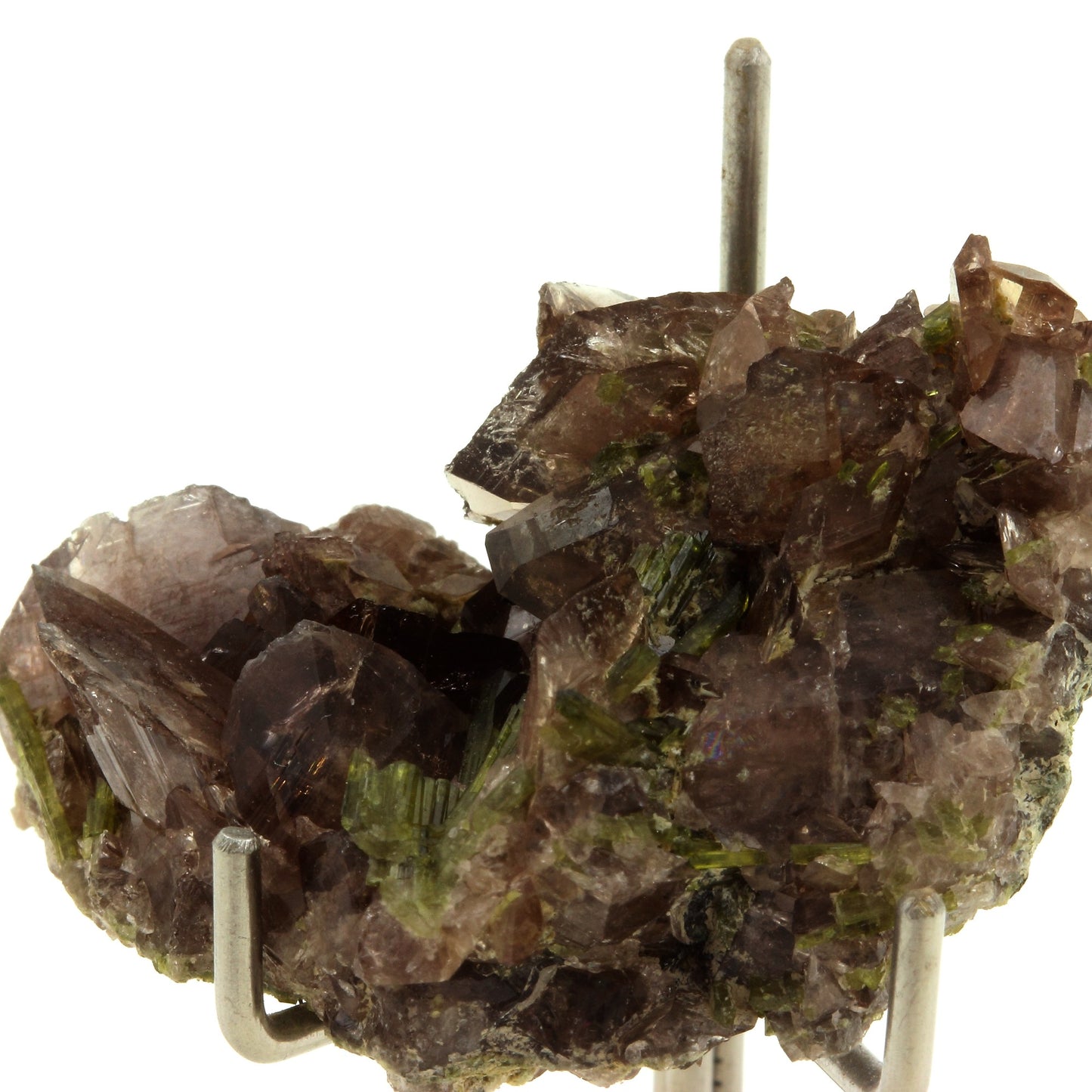Axinite + Epidote. 94.5 carats. Chamrousse, Isère, France