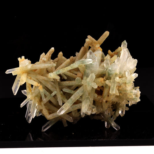 Quartz + Chlorite. 365.0 carats. Clavans en Haut Oisans, France