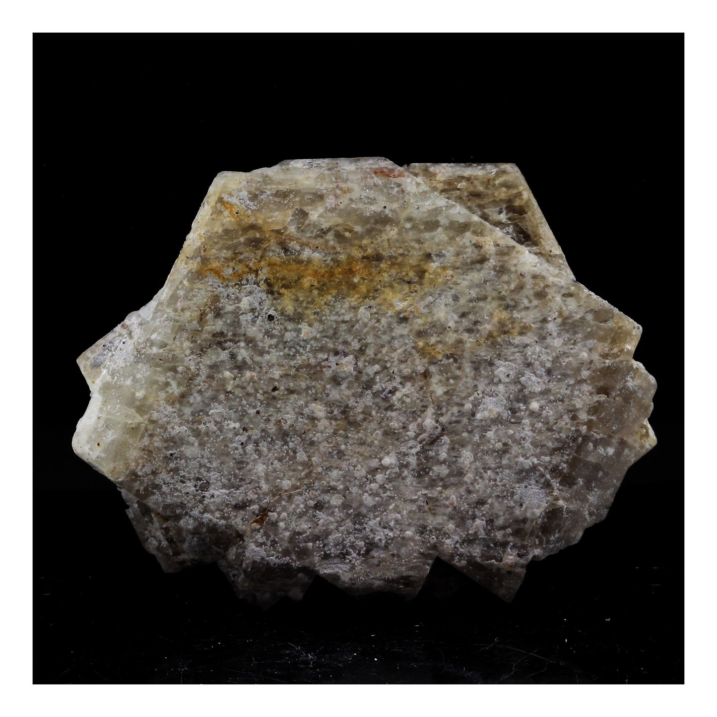 Sanidine, 250.0 carats, Chastreix, Puy-de-Dôme, France