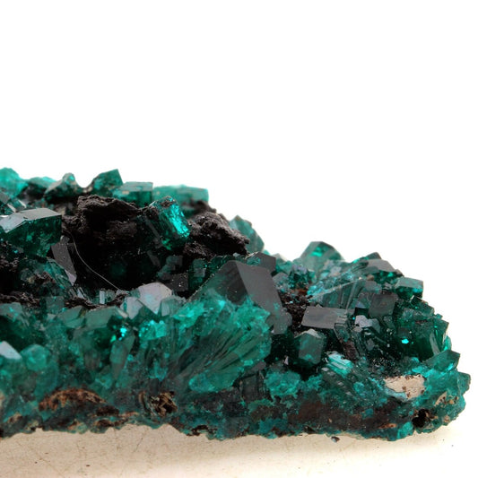 Dioptase. 387.0 carats. Pimbi hill, Mindouli, Congo