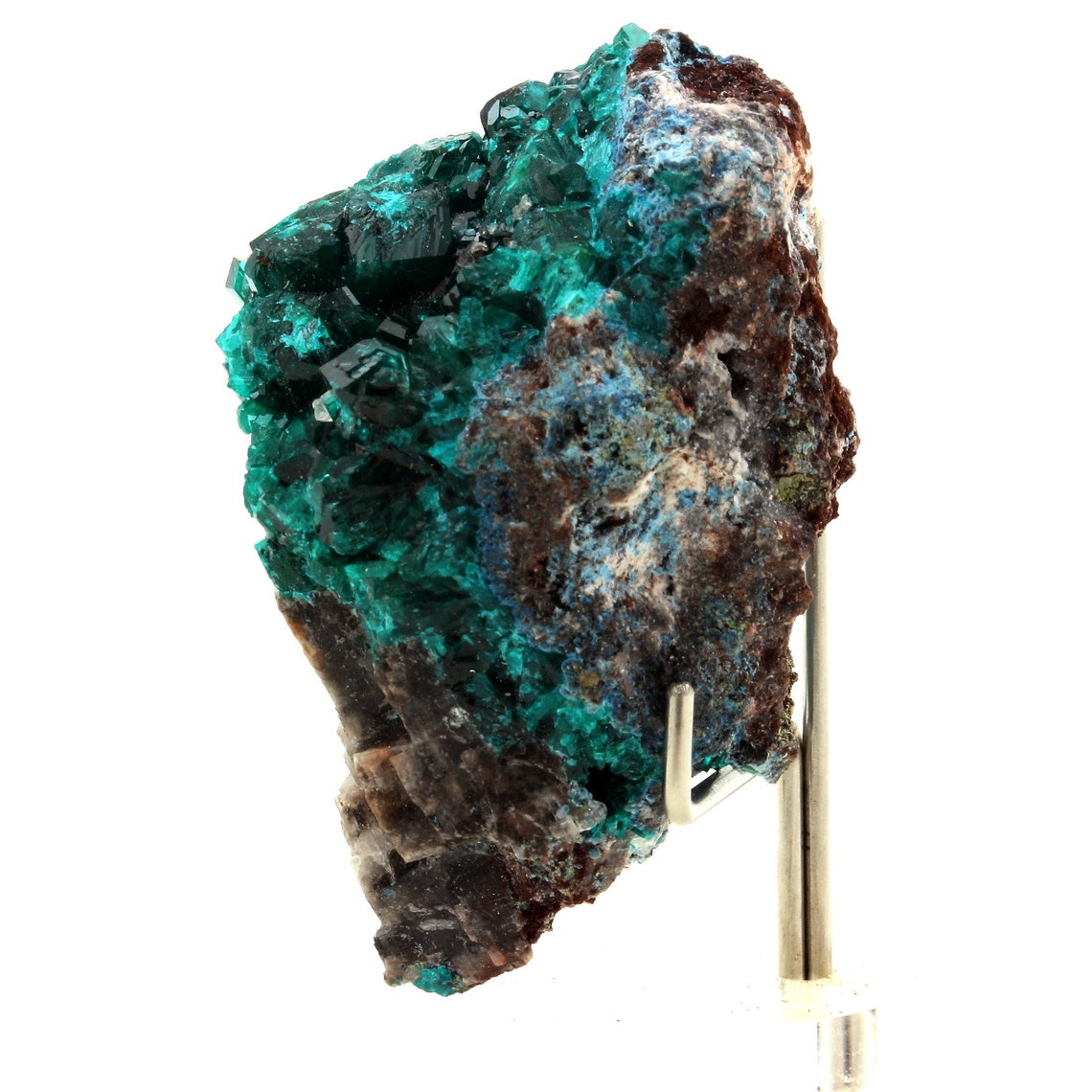 Dioptase. 263.5 carats. Pimbi hill, Mindouli, Congo