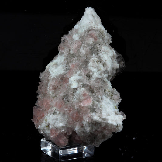 Fluorite. 52.5 carats. Massif du Mont-Blanc (Talèfre), France