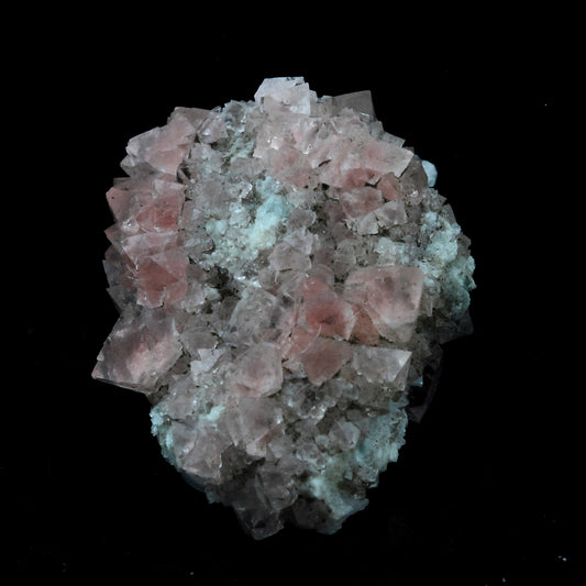 Fluorite. 15.5 carats. Massif du Mont-Blanc (Talèfre), France