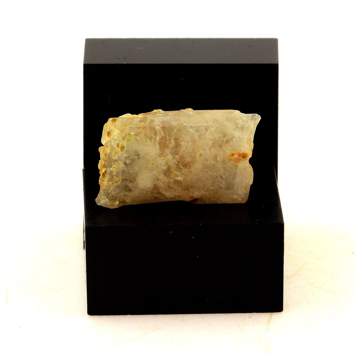 Euclase. 10.24 carats. Parelhas, Rio Grande do Norte, Brésil